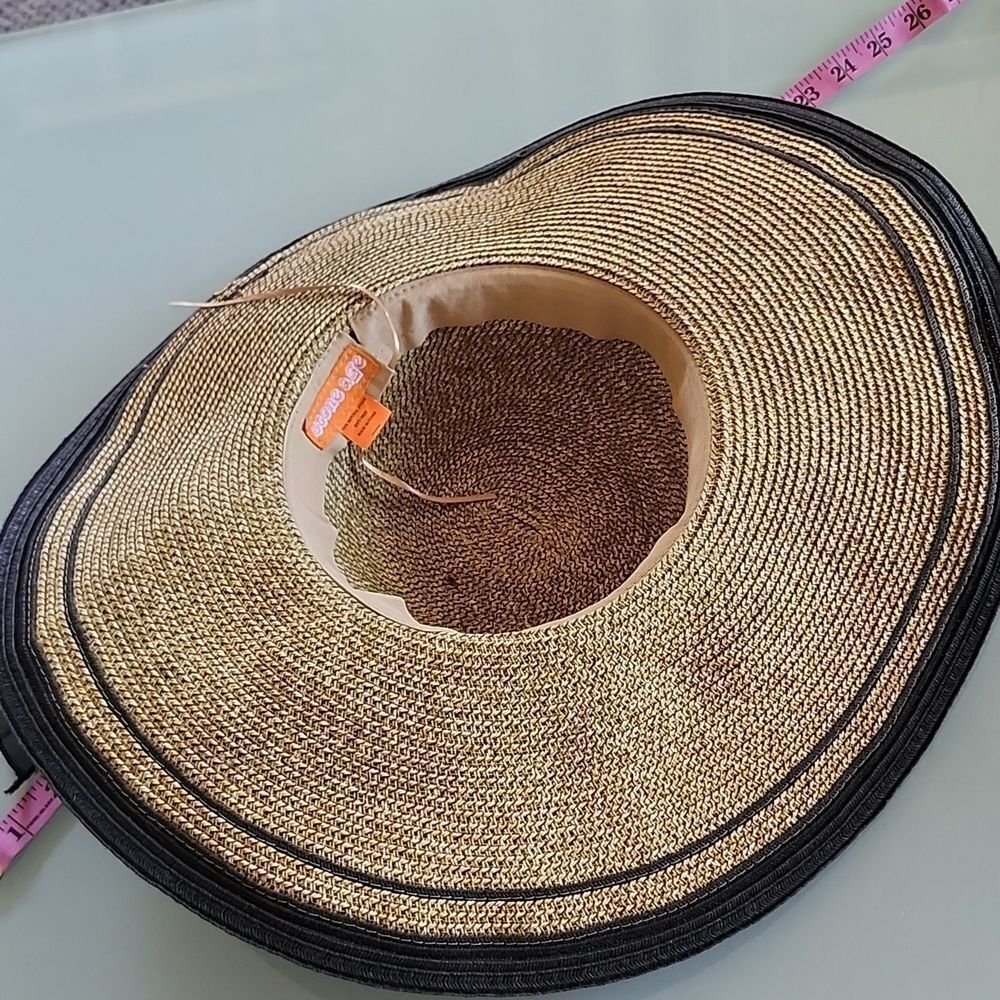 Stone Age Vacation Resort Wear Sun Hat - Picture 8 of 11